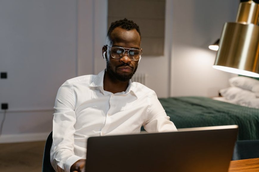 How to Make Money Online as a University Student in Nigeria