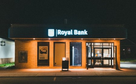 Best Bank Accounts for International Students in Canada